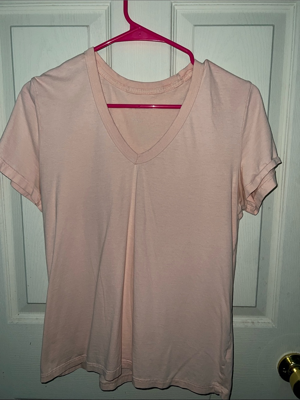 Women's V-Neck Short Sleeve Tee - Light Pink